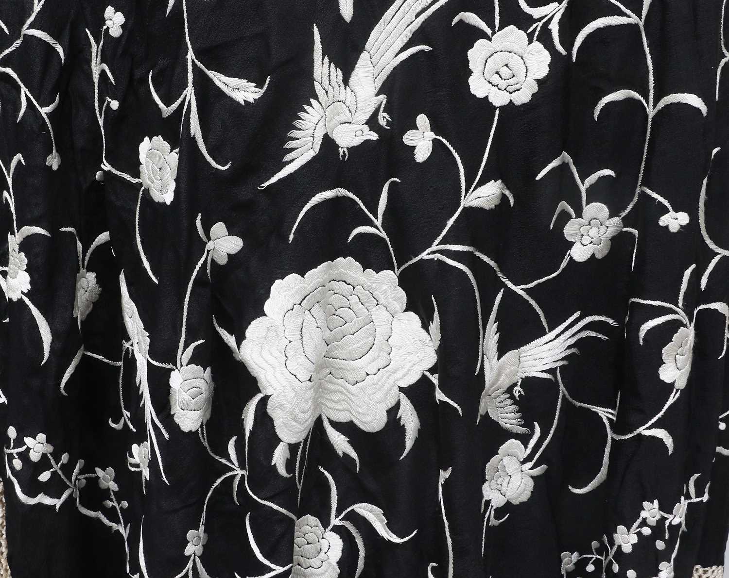 Early 20th Century Chinese Black Silk Shawl with cream silk floral embroidery, 115cm square - Image 6 of 14