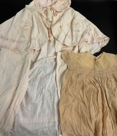 Assorted Mainly 20th Century Childrens Clothing, comprising cotton and silk dresses, boys cream silk - Image 8 of 13