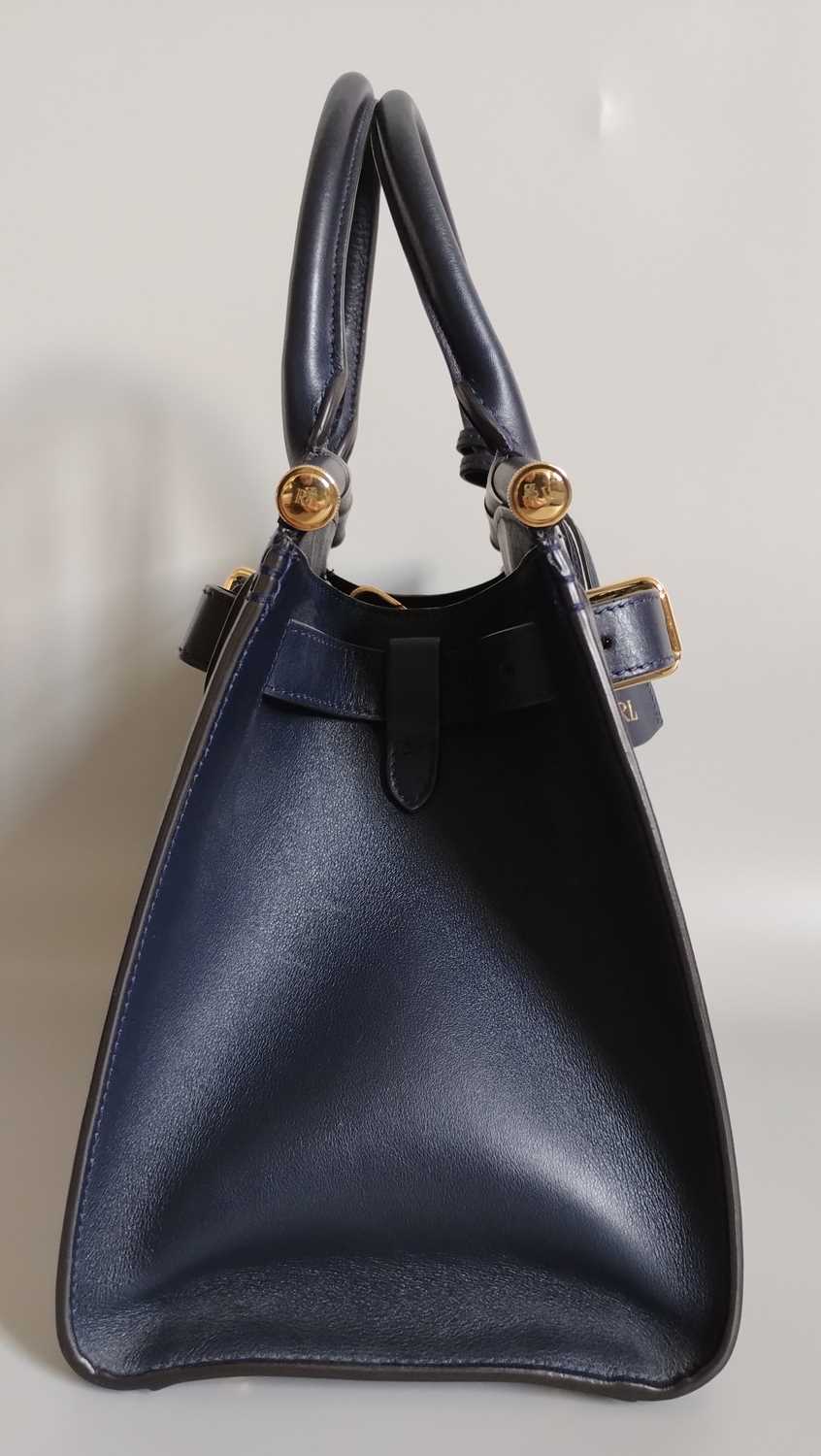 Ralph Lauren Navy Leather RL50 Bag designed to the celebrate the 50th anniversary of the brand, this - Bild 4 aus 10