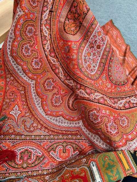 19th Century Red Ground Kashmir Woven Paisley Shawl, 165cm by 340cm Two small holes each approx 50/ - Image 3 of 5