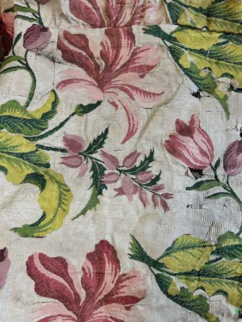 Collection of 18th Century Silks, comprising a circa 1740s floral silk brocade skirt panel, 80cm - Image 5 of 7