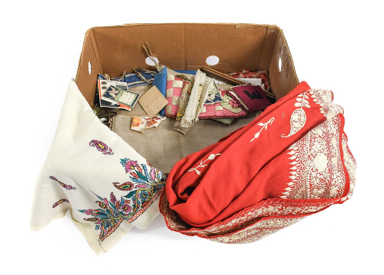 Assorted Haberdashery, Lace and Eastern Woven Textiles, comprising wicker sewing basket, lace - Image 2 of 9