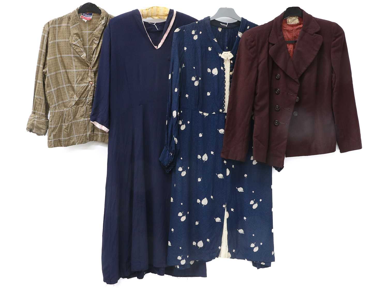 Assorted Circa 1940-50s Ladies Suits and Seperates, comprising a blue and white crepe dress with - Image 4 of 4