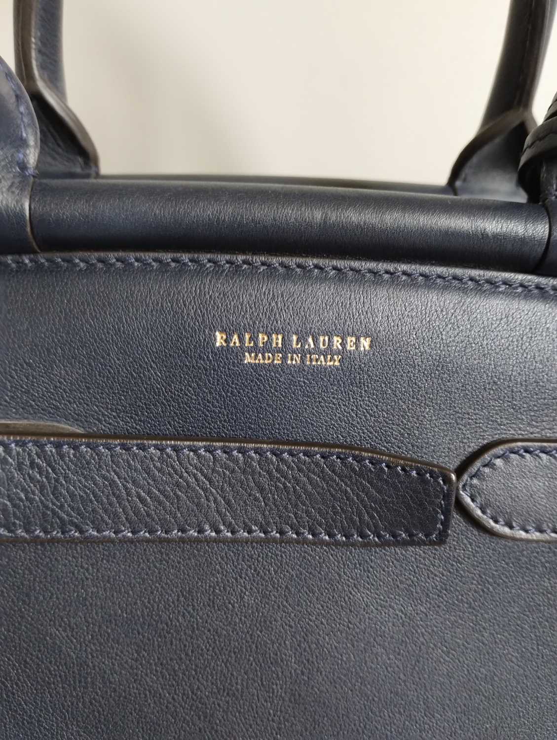 Ralph Lauren Navy Leather RL50 Bag designed to the celebrate the 50th anniversary of the brand, this - Bild 8 aus 10