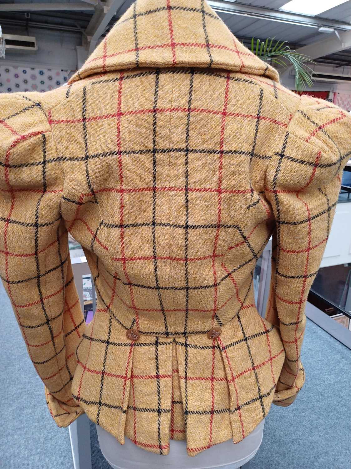 Vivienne Westwood London Harris Tweed Jacket, Vive La Cocotte Collection 1995-6, in yellow - Bild 53 aus 56