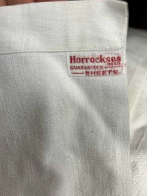 Assorted White Linen Bearing the CC41 Utility Label and Other Linen, comprising seven linen - Image 3 of 5