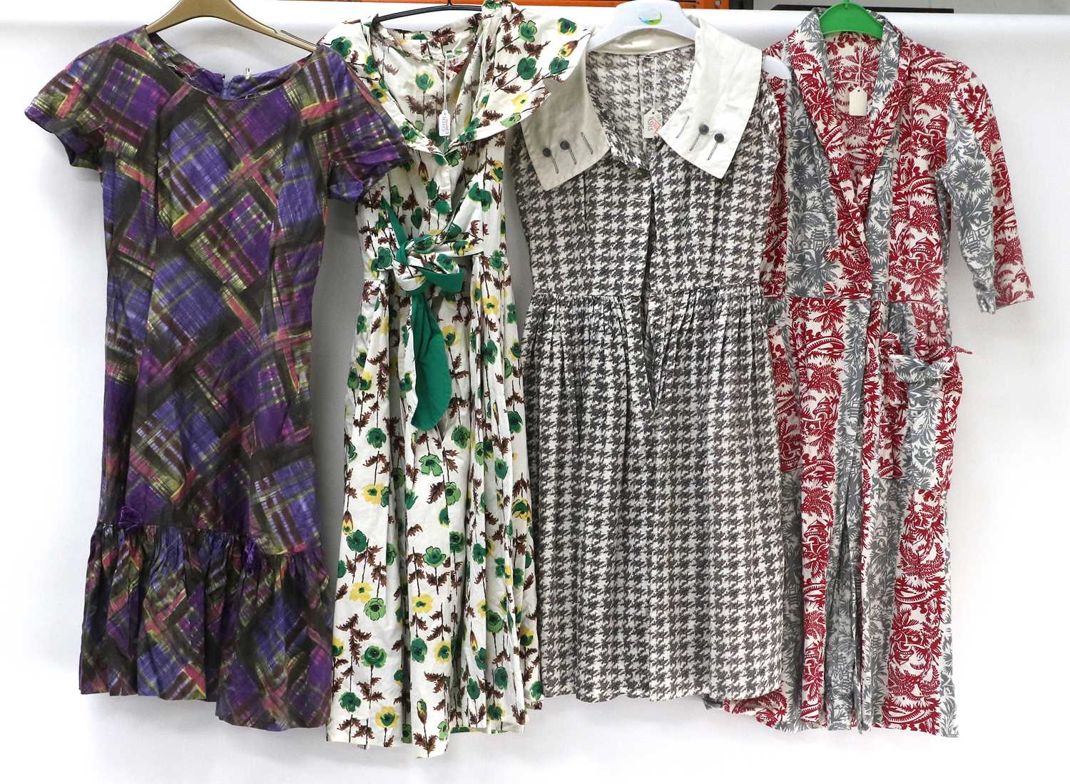 Circa 1950s and Later Printed Cotton Dresses, comprising California sleeveless dress printed with - Image 2 of 4