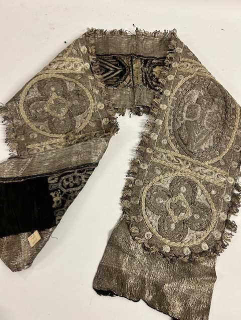 Circa 1920s Costume and Beadwork Accessories and Remnants, comprising a black chiffon drop waist - Image 5 of 9