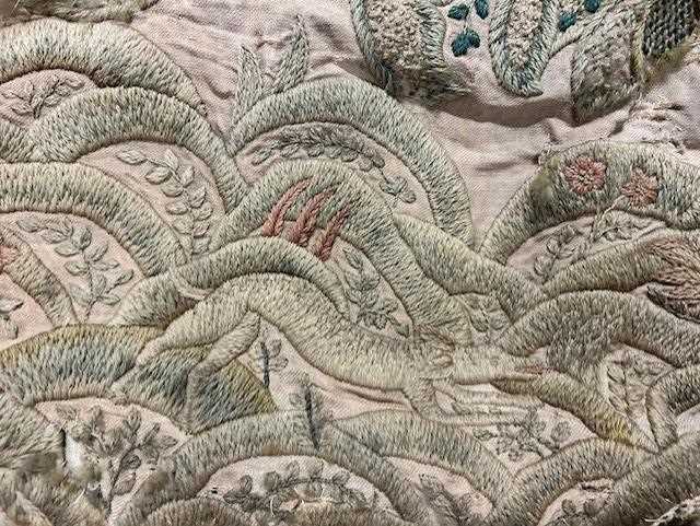 Late 19th Century Crewel Work Curtain, decorated overall in decorative floral designs with birds - Image 10 of 21