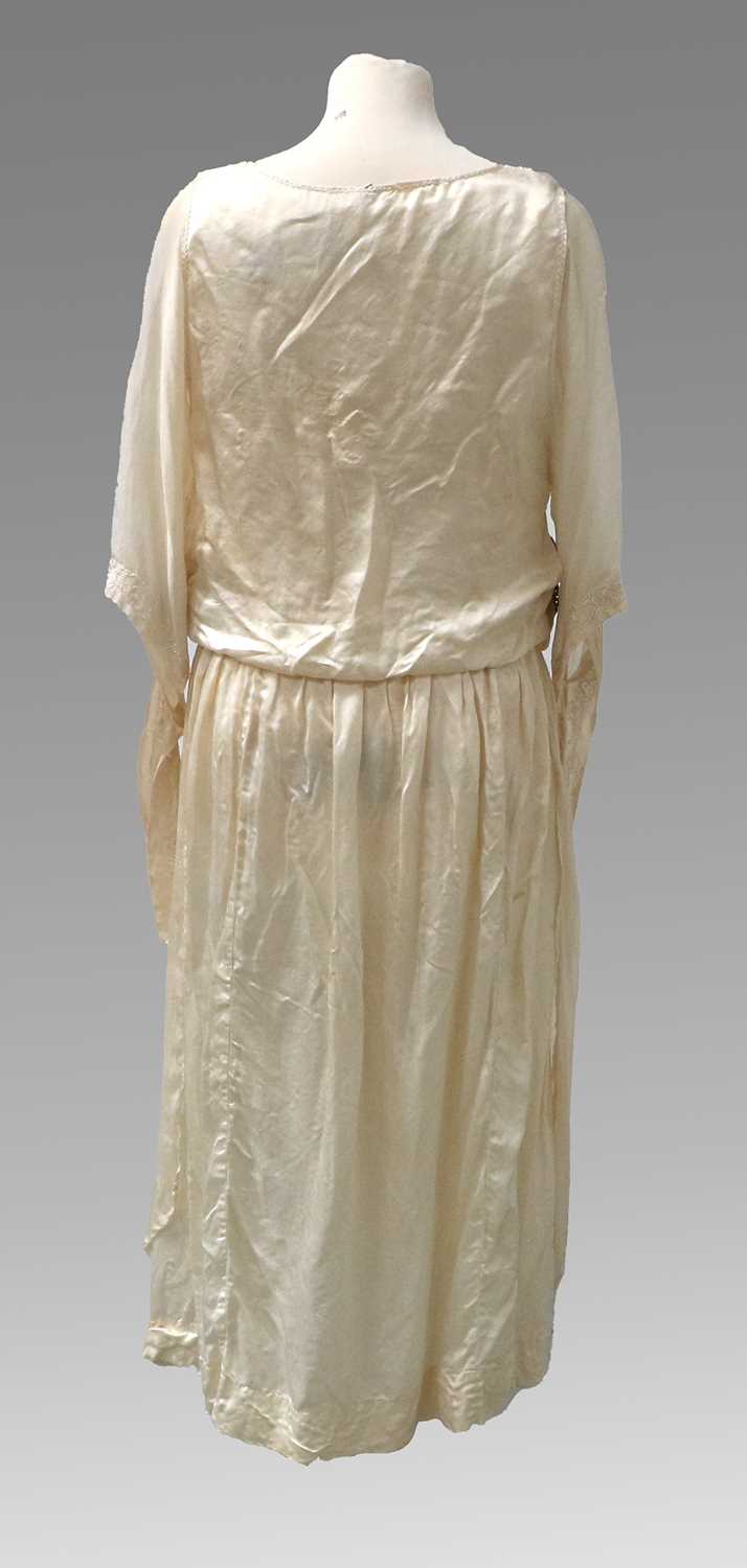 Circa 1920s Cream Silk Wedding Dress, tabard style with drop waist, short sleeves and embroidered - Image 4 of 5