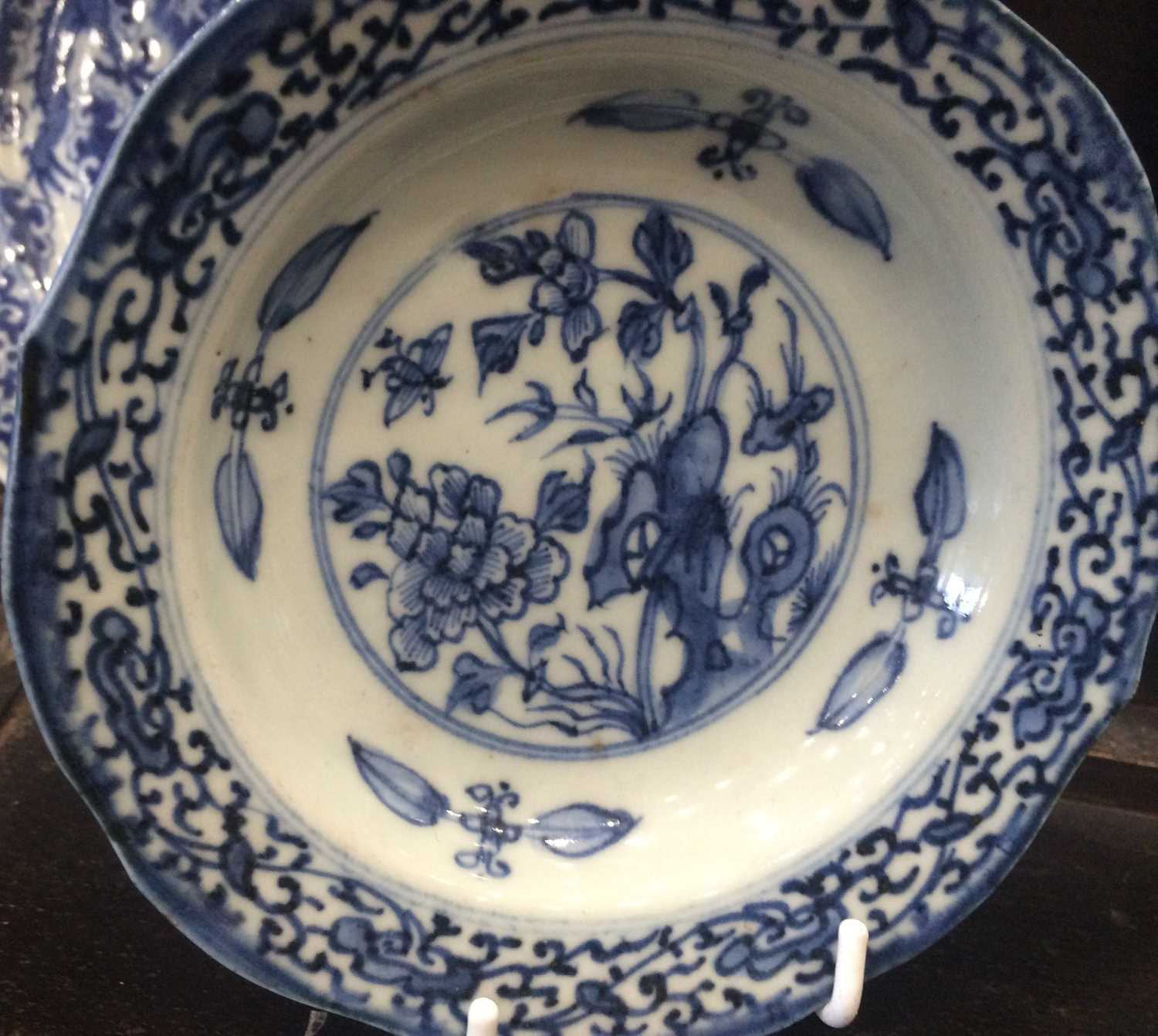 A Chinese Porcelain Bowl and Cover, 17th century style, painted in underglaze blue with ducks in a - Image 11 of 19