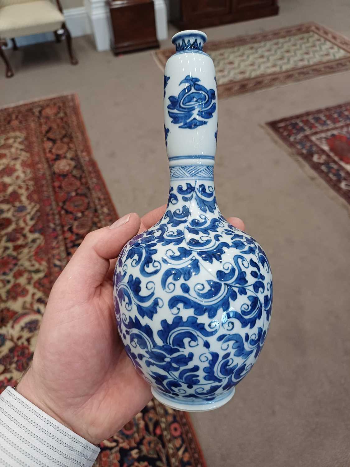 A Chinese Porcelain Bottle Vase, Chenghua reign mark but probably Kangxi, of ovoid form with - Image 7 of 10