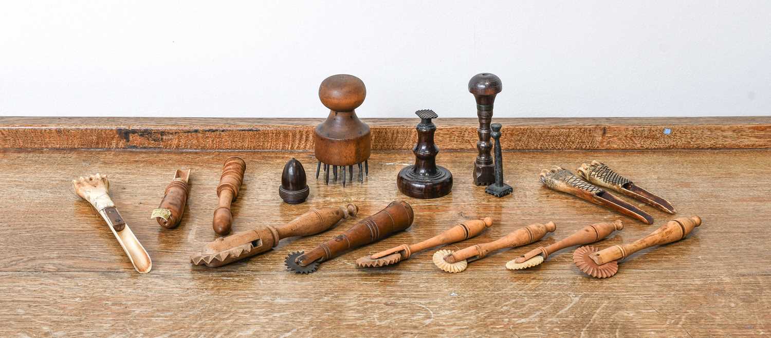 A Turned Treen Thimble Case, 19th century, of acorn form 4cm Six Pastry Jiggers largest 16cm long