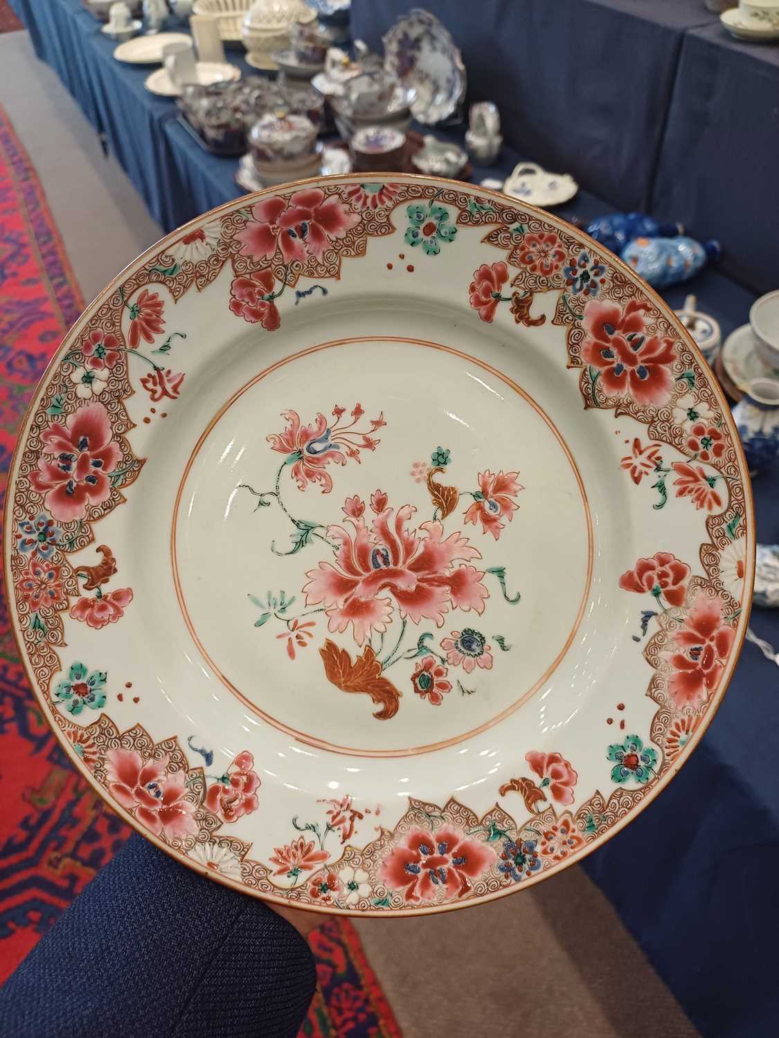 A Chinese Porcelain "Faux Bois" Bowl, 19th century, painted in red enamel with a simulated oyster - Image 12 of 18