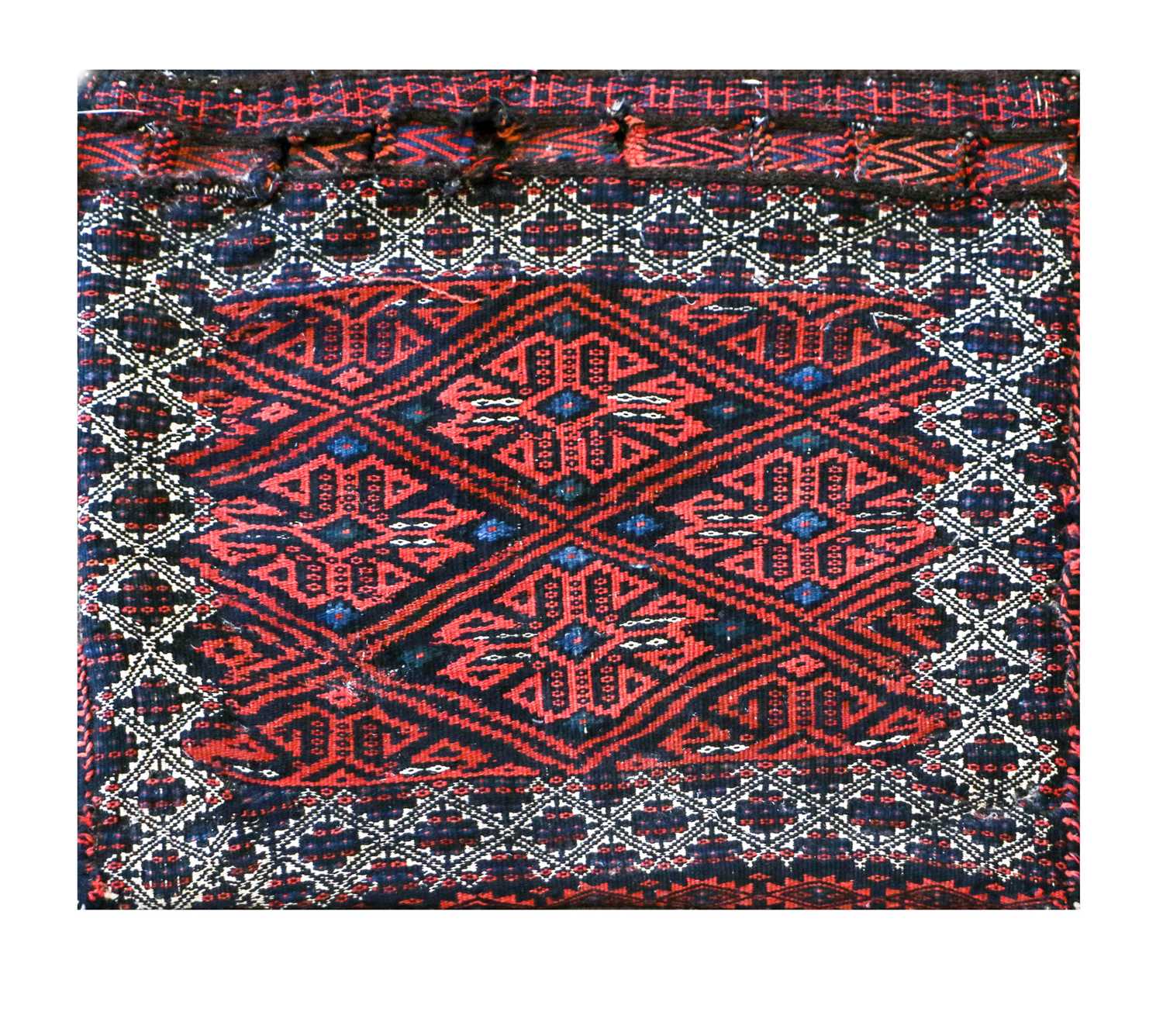 ~ Shahsavan Flat Woven Salt Bag North West Iran, circa 1900 Comprised of two compartments of stepped - Bild 5 aus 5