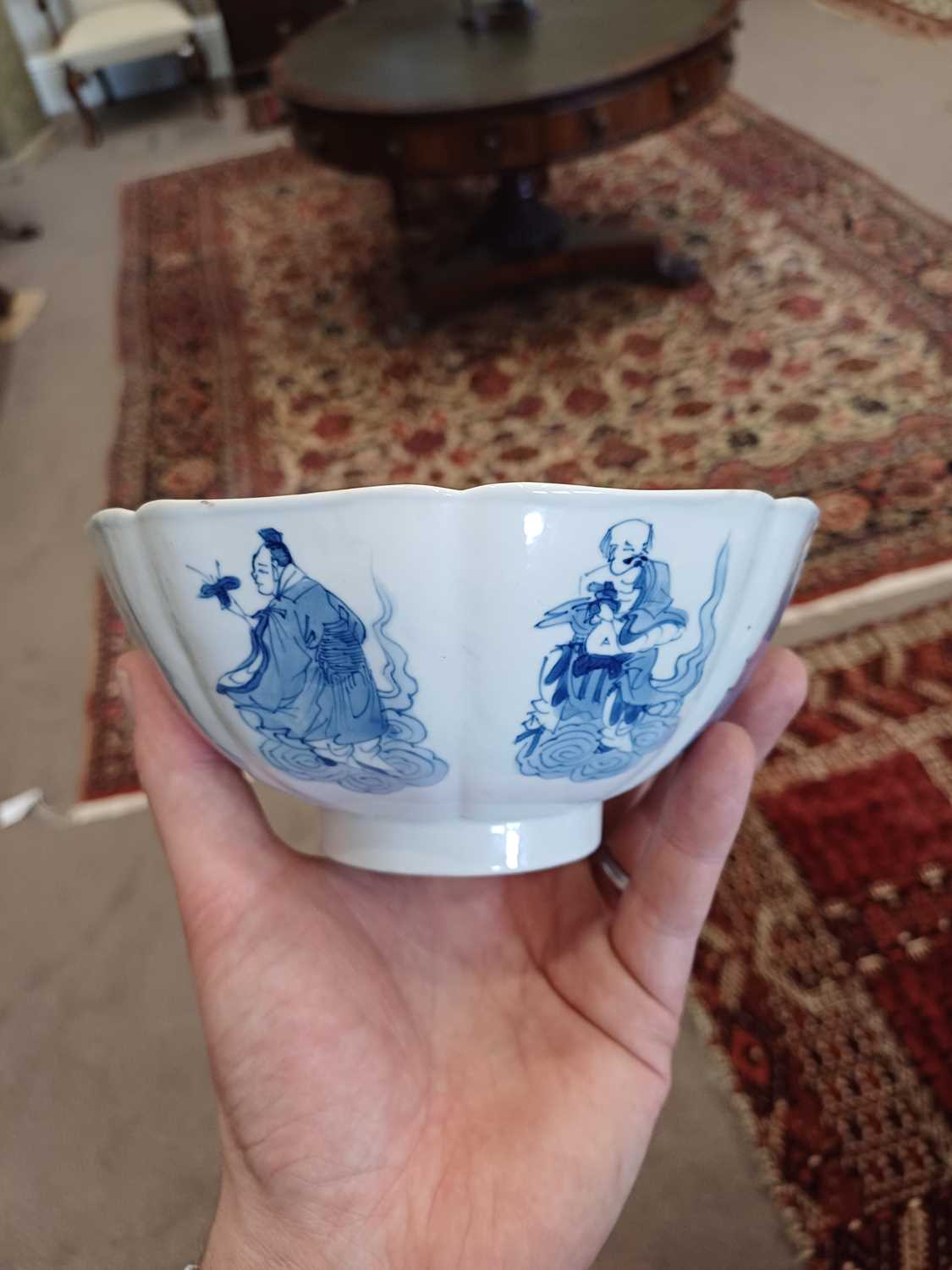 A Chinese Porcelain Bowl, Kangxi, of octagonal form and painted in underglaze blue with the eight - Image 3 of 12