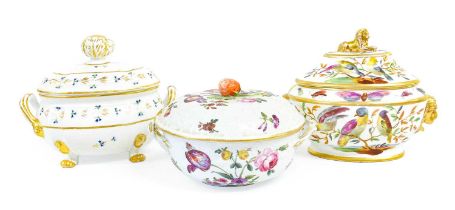 A Derby Porcelain Sauce Tureen and Cover, circa 1810, decorated with polychrome sprigs, printed