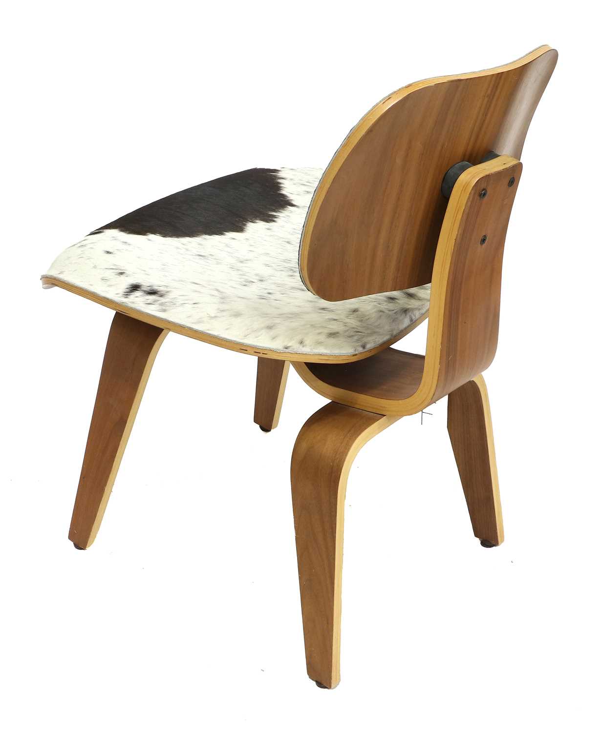 A Set of Eight Eames DCW Style Lounge Chairs, walnut veneered plywood frame, cow hide upholstered - Image 5 of 5