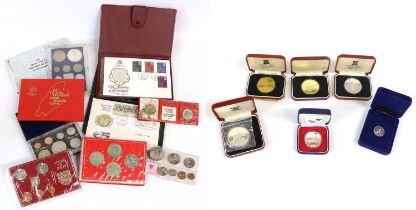 Assorted World Commemorative Coins and Sets; to include; India, proof set 1977; New Zealand, proof