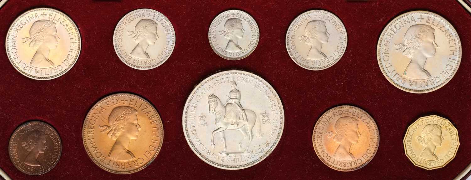 Elizabeth II, 1953 'Coronation' Proof Set; 10 coin set, crown to farthing with both English and - Image 3 of 6