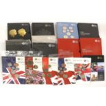 Assorted Royal Mint Brilliant Uncirculated and Annual Sets, comprising; 7x uncirculated/coins of the