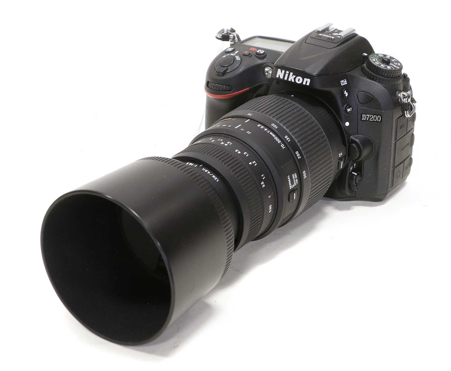 Nikon D7200 Camera - Image 2 of 2