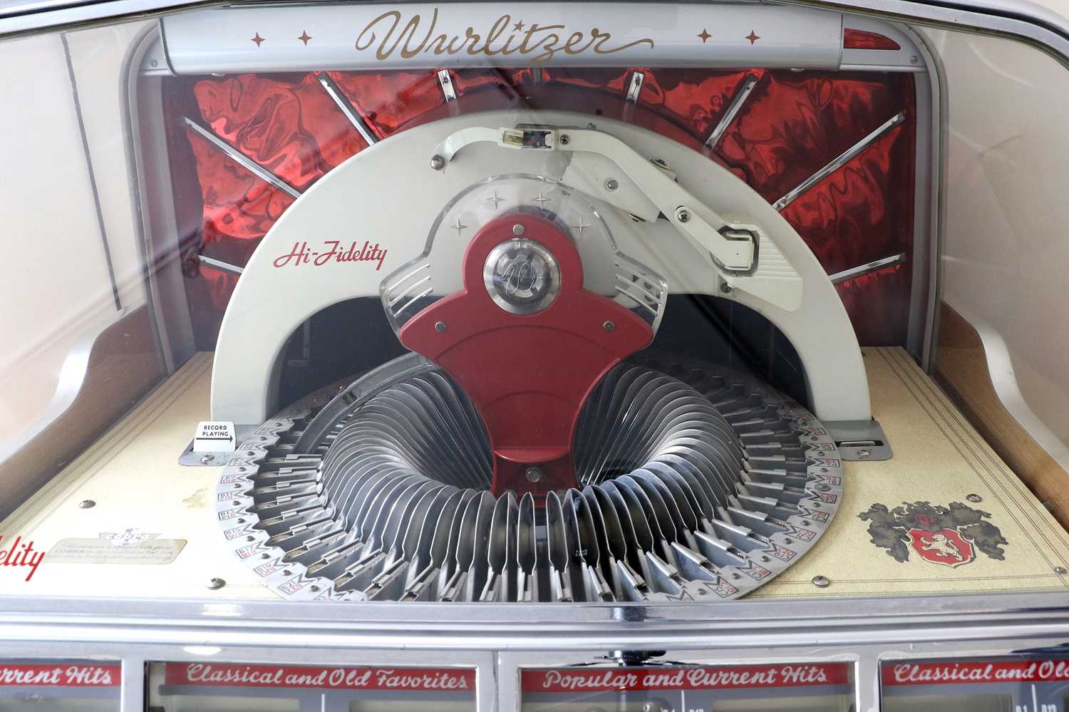 A Classic Wurlitzer Model 1800 Jukebox - Image 3 of 3