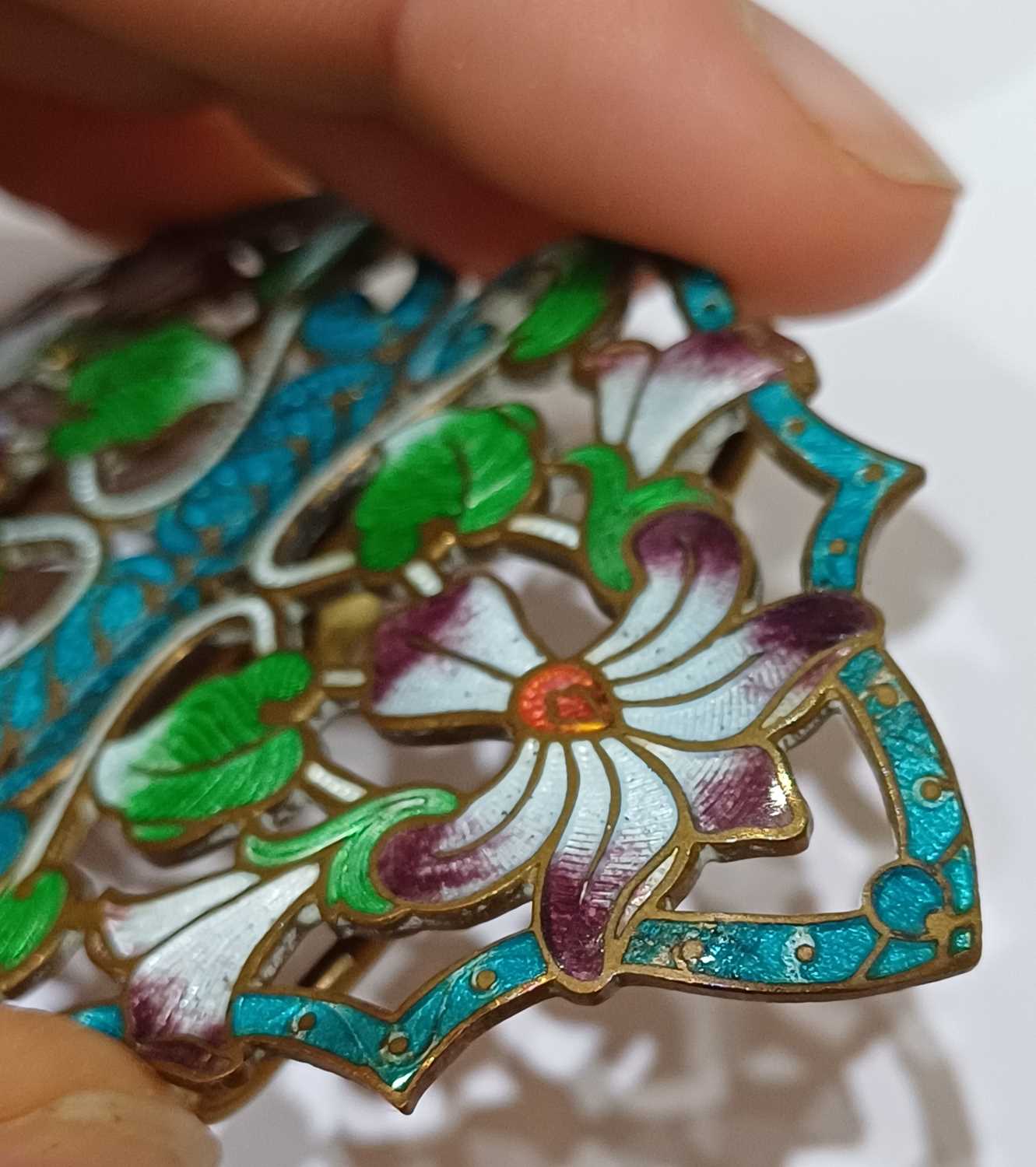 An Enamel Belt Buckle, of floral design, enamelled in green, blue and purple tones The buckle is - Image 4 of 6