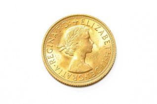 Elizabeth II, Sovereign 1962; about uncirculated