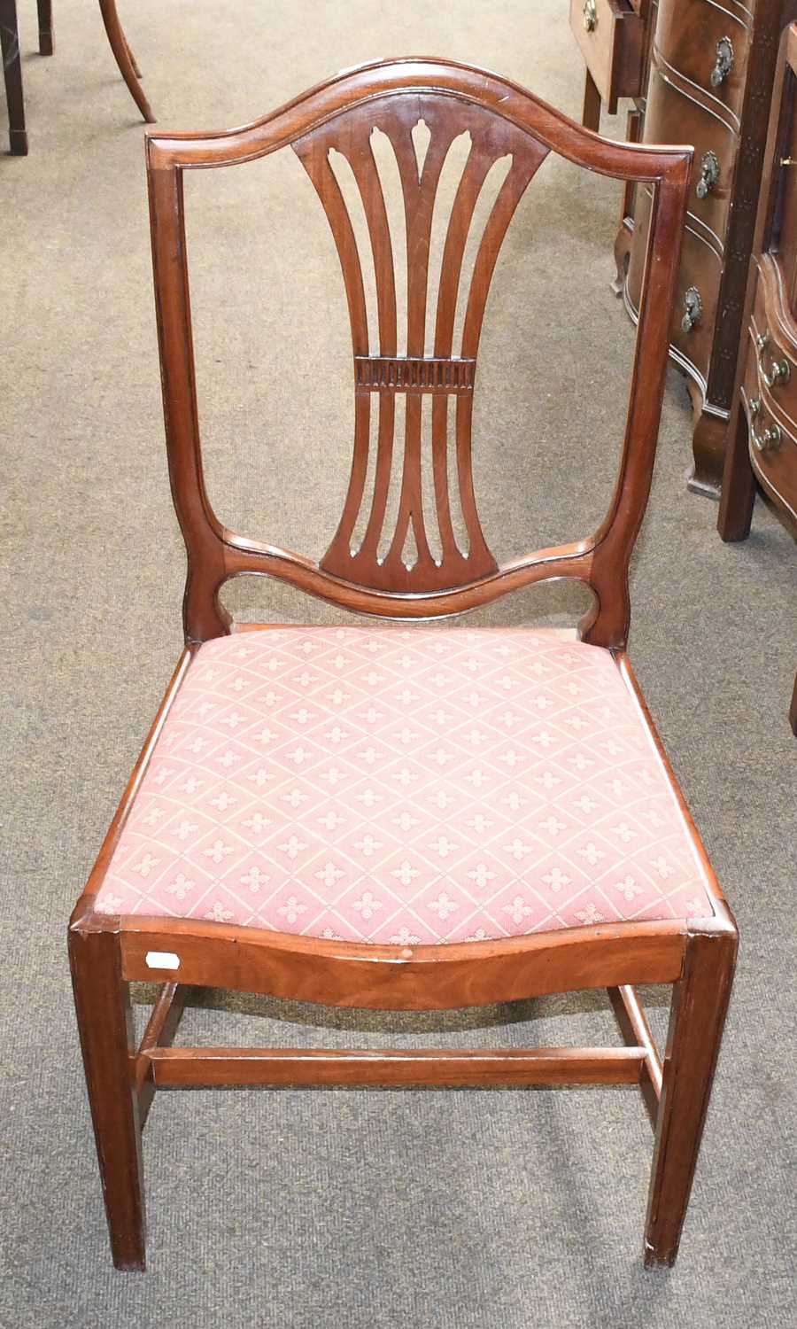 A George III Mahogany D-end Dining Table, and a set of six George III Sheraton-style dining chairs - Image 2 of 7