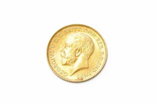 George V, Half Sovereign 1913; extremely fine with lustre