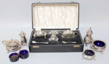A Cased George V Silver Condiment-Set, by Elkington and Co., Birmingham, 1921, each piece bombé