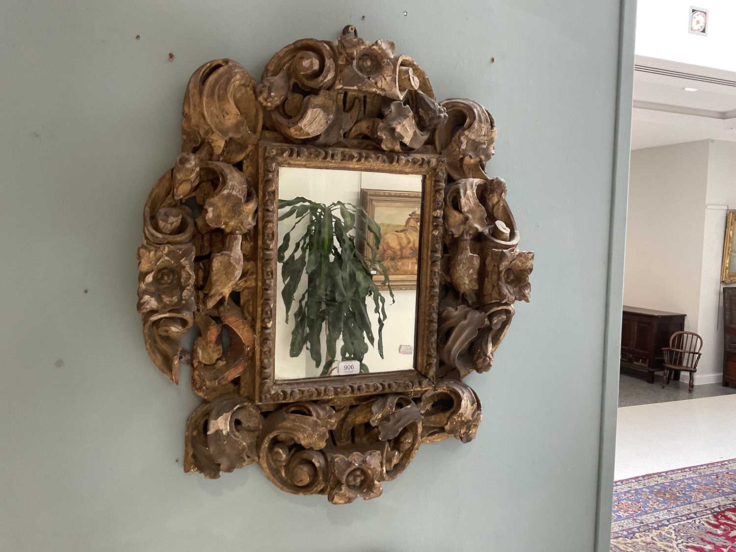 An 18th Century Italian Carved Giltwood Frame, the later plain mirror plate within acanthus leaf and - Image 9 of 10