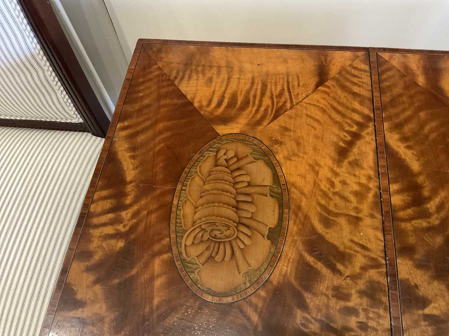 A George III Satinwood, Tulipwood-Banded and Marquetry-Inlaid Serpentine Dressing Table, early - Image 6 of 12