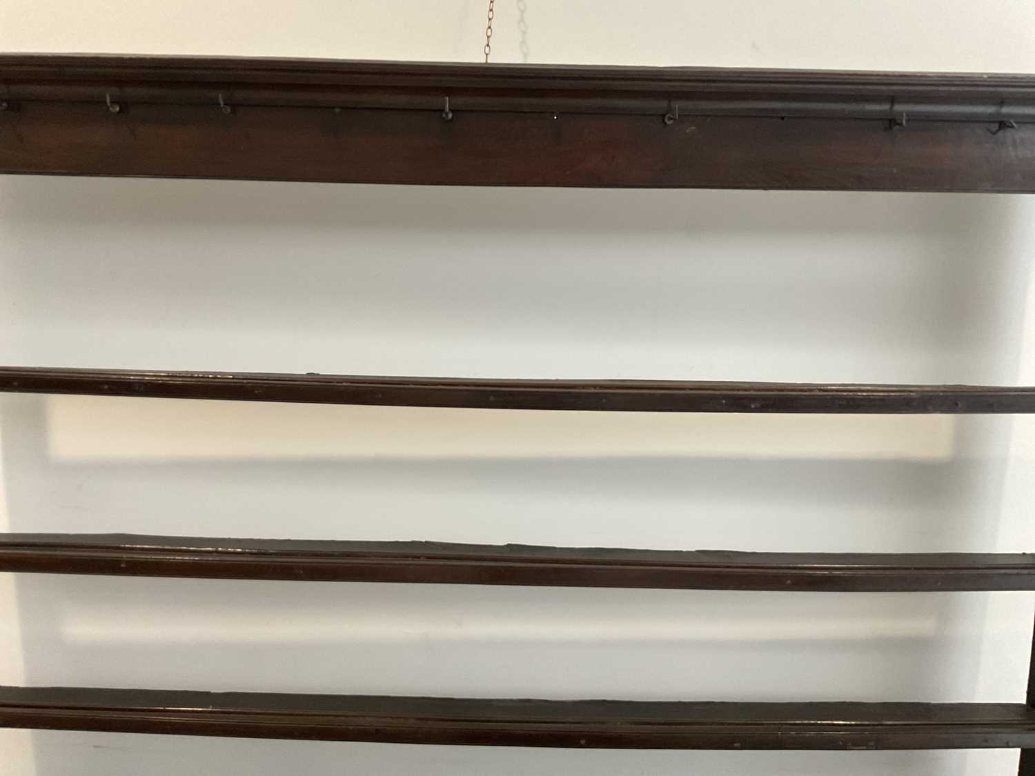 A George III Oak Dresser and Rack, 3rd quarter 18th century, the moulded cornice above iron cup - Bild 7 aus 15