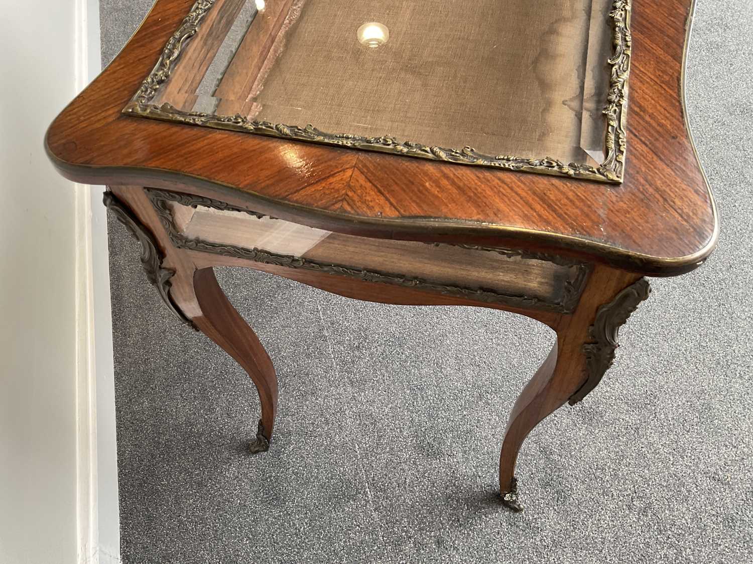A Late 19th Century French Rosewood and Gilt-Metal-Mounted Bijouterie Table, in Louis XV-style, of - Image 4 of 8