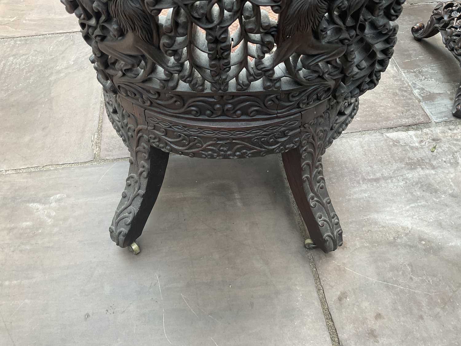 A Late 19th Century Anglo-Indian Bombay Slipper Shaped Chair, with foliate carved back support and - Image 5 of 7
