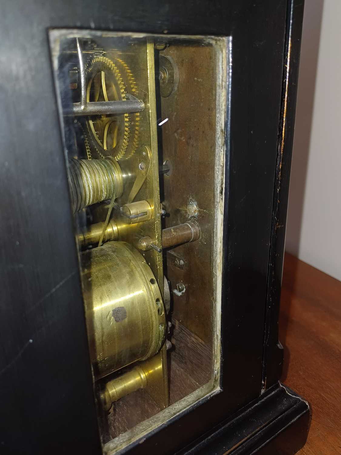 An Ebonised Chiming Table Clock, signed W Tomlinson, London, early 18th century, inverted bell top - Bild 16 aus 25