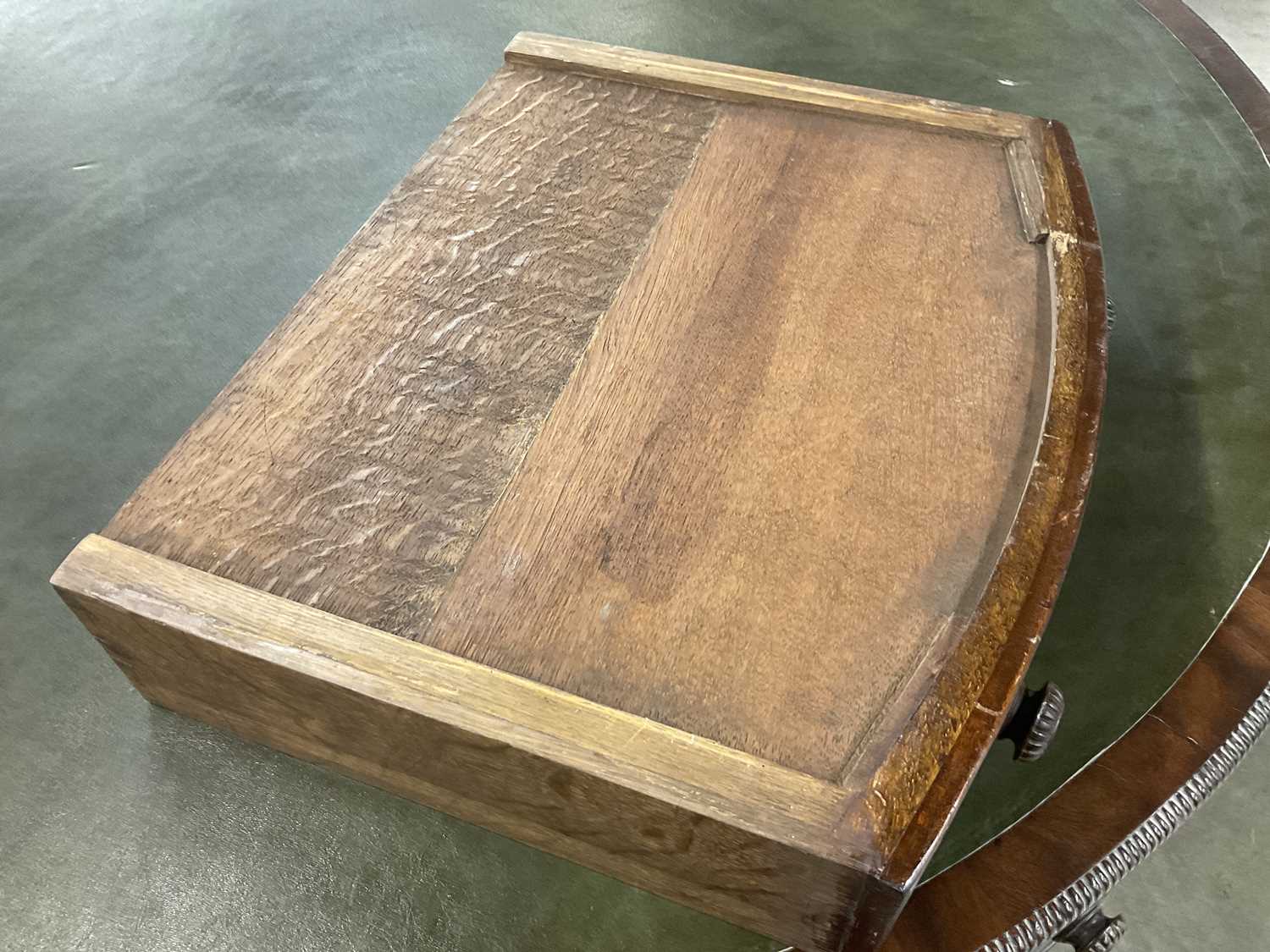 A Regency Mahogany Drum Table, early 19th century, with later green leather skiver above a gadrooned - Image 10 of 12