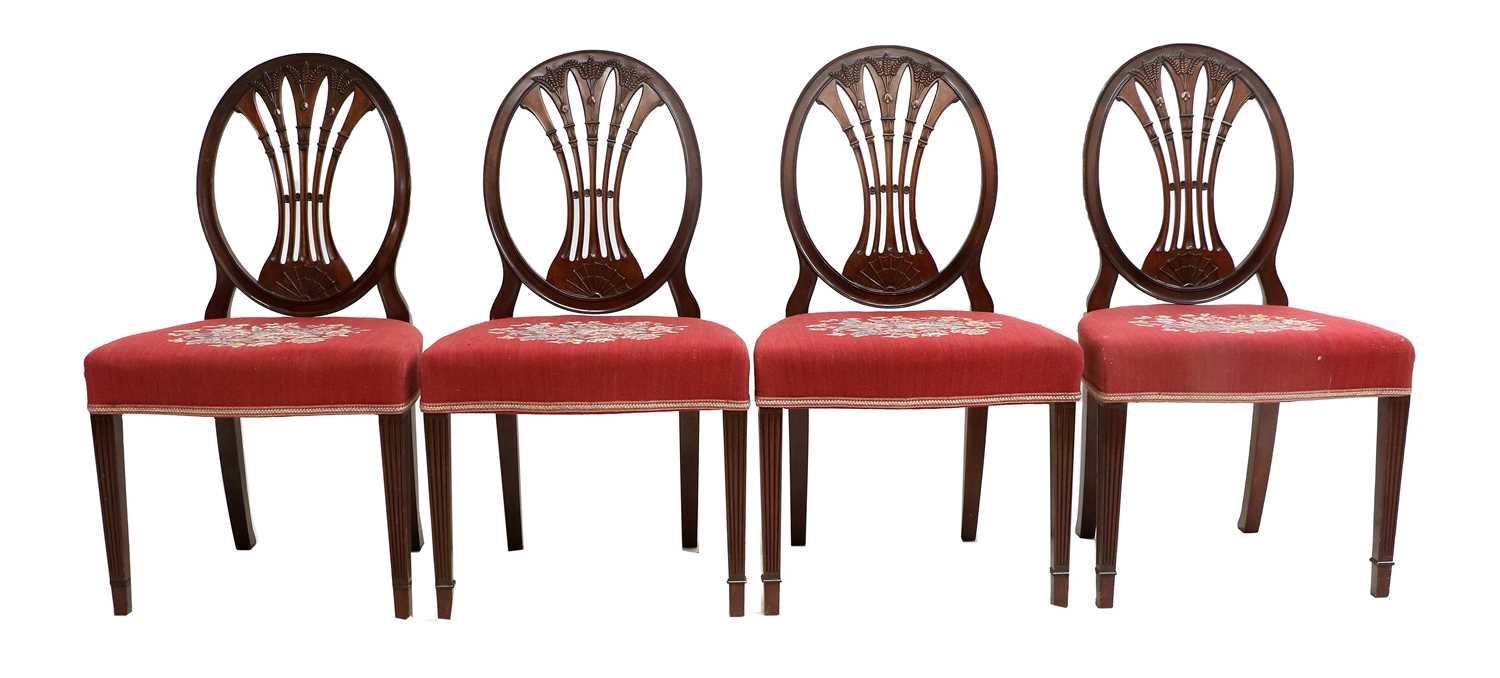 A Set of Eight (6+2) Carved Mahogany Hepplewhite-Style Dining Chairs, late 19th/early 20th - Image 3 of 3