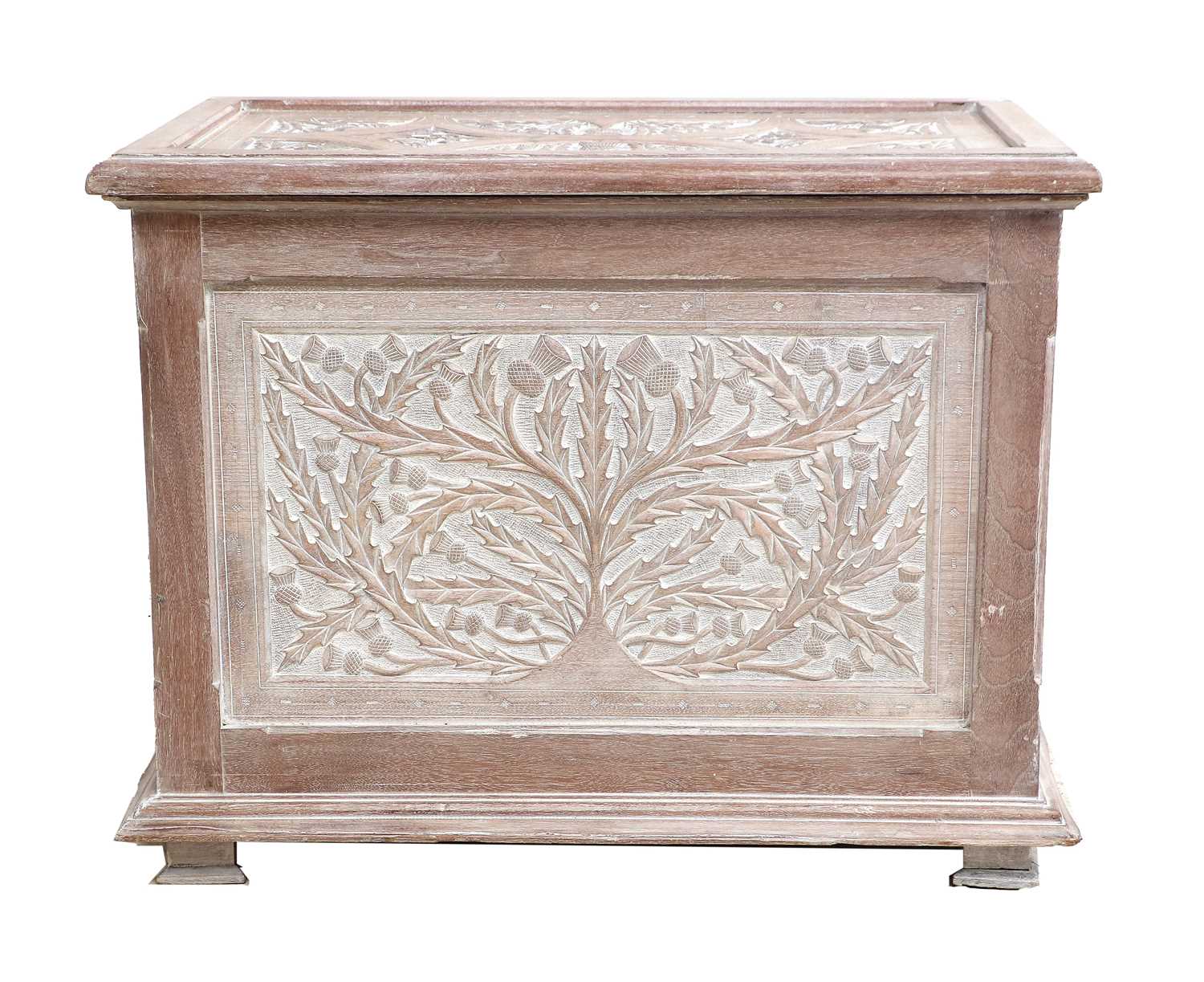A Limed and Carved Oak Chest made by George Calder of Clashmore Dornoch, signed and dated to the - Bild 3 aus 5