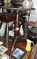 Georgian oak tripod table