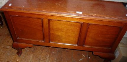 Mahogany blanket box on cabriole feet