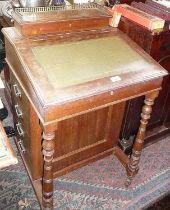 Late Victorian Davenport desk