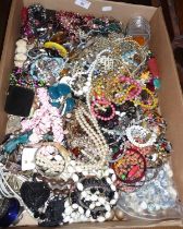 Large tray of assorted costume jewellery
