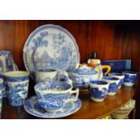 Willow pattern and other blue and white china by various makers, inc. Wedgwood, Spode, Wood & Sons