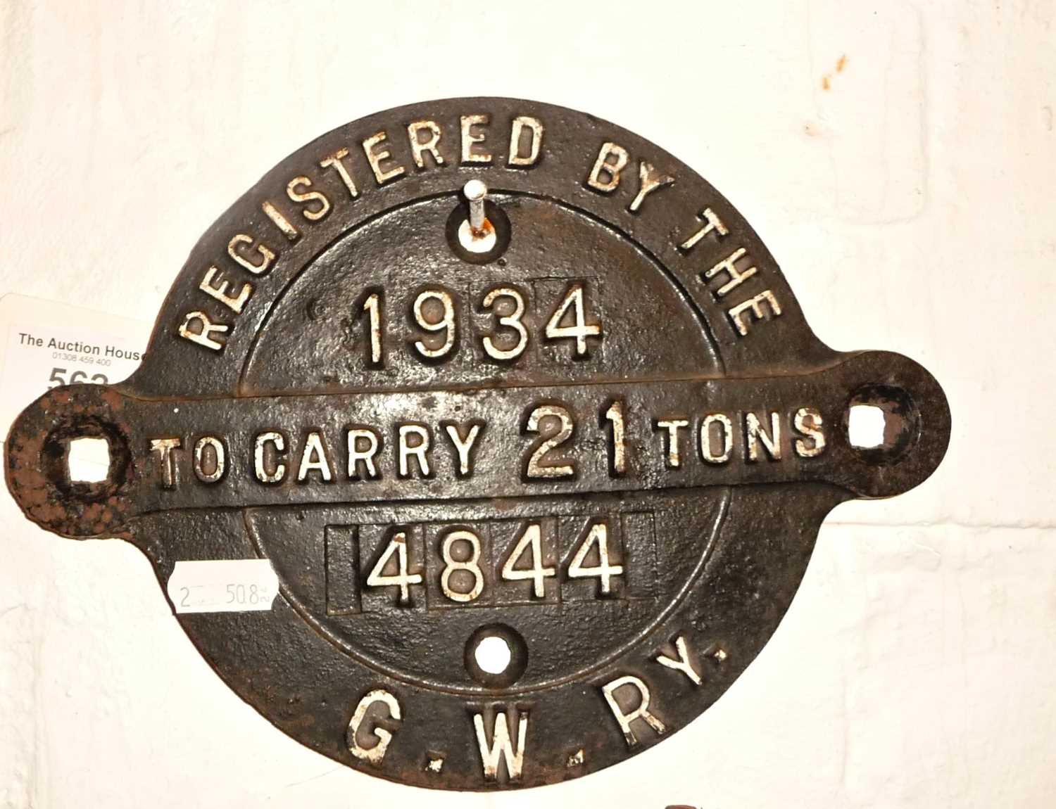 Great Western Railway iron wagon plate - 21 tons, 1934 No. 3844