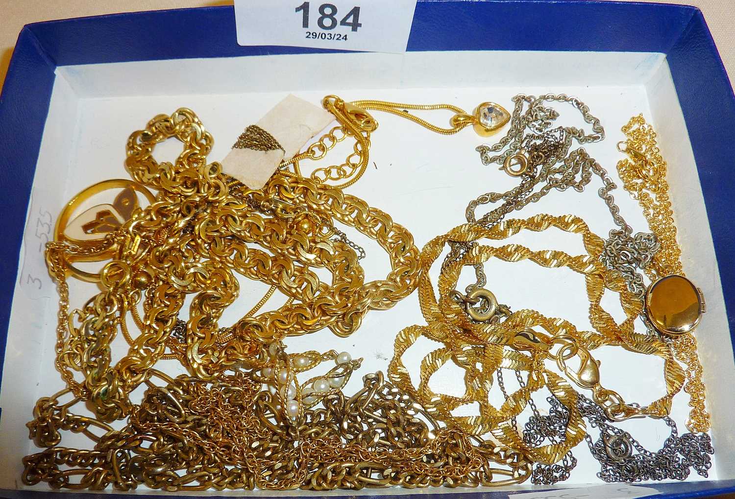 A fine 9ct gold chain, and others (gold plated and yellow metal) - Image 2 of 2