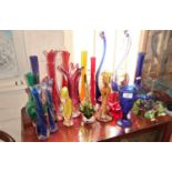 Large collection of assorted coloured glass, inc. Murano etc. (20 pieces)