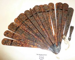 19th c. antique finely carved Chinese tortoiseshell fan for restoration. Approx. 19cm long